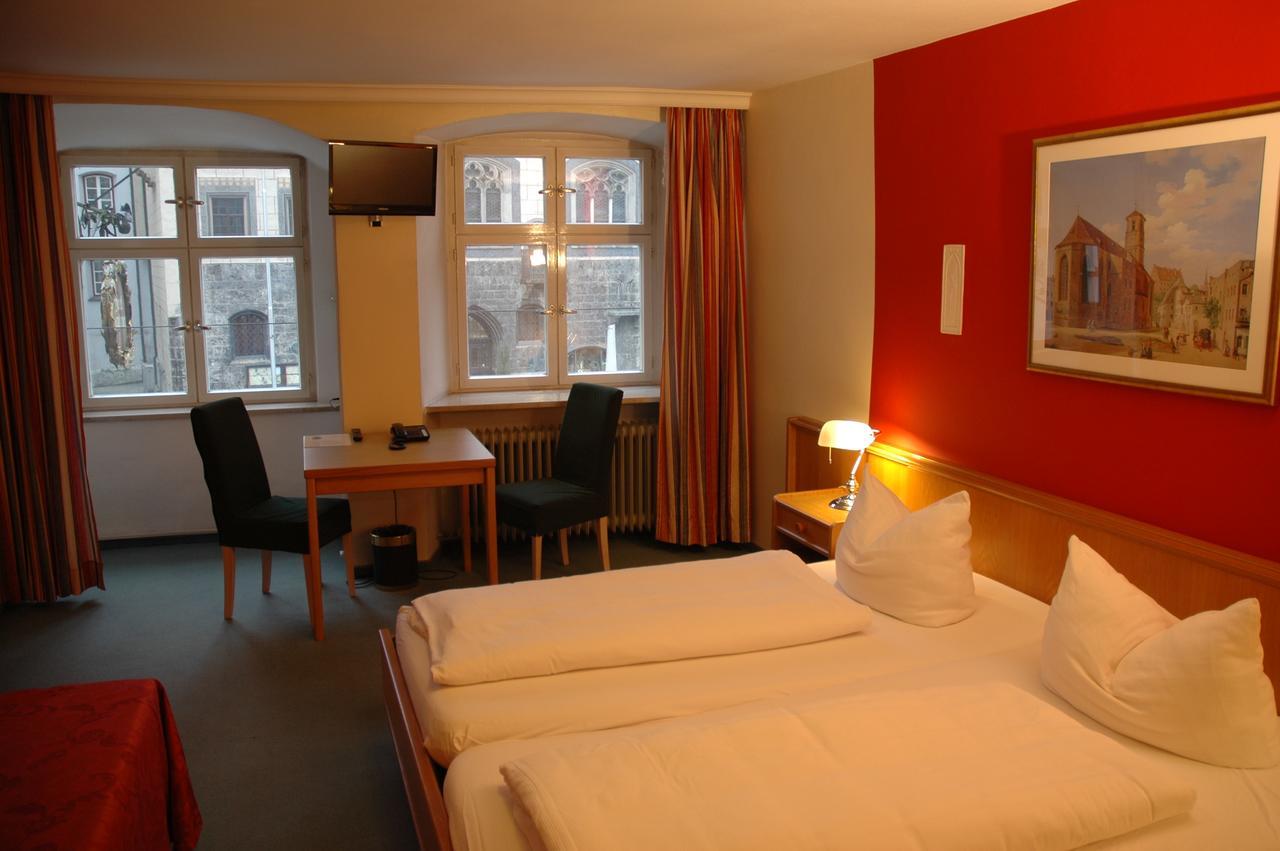 Hotel Paulanerstuben Wasserburg エクステリア 写真